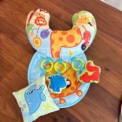 赤ちゃん腹ばいクッション　（西松屋）の画像