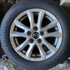 マツダ純正夏タイヤ付き16インチアルミホイールの画像