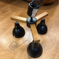 ニトリ 3灯 ペンダントライトの画像
