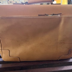 本革ヌメビジネスバッグの画像