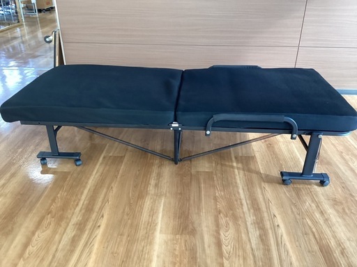 リクライニング式折りたたみベッド【町田市再生家具】253308