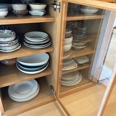 【無料】ガラス扉 食器棚 2点セット（44×44×83）引き取り限定／無印良品の画像