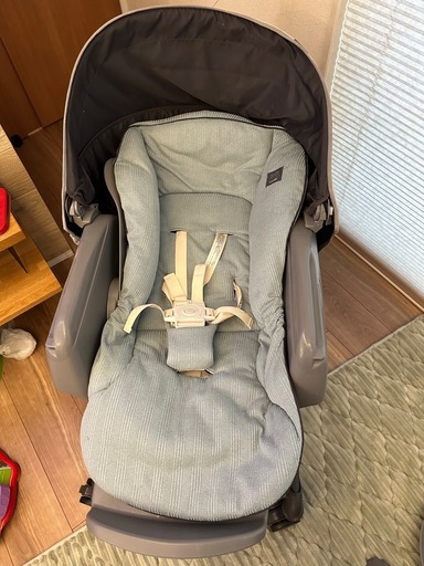 コンビ ハイローチェア 中古｜傷あり・まだ使えます・早め希望