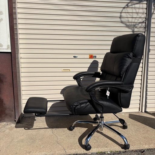 美品　ニトリ オフィスチェア フットレストつき OC702 BK
