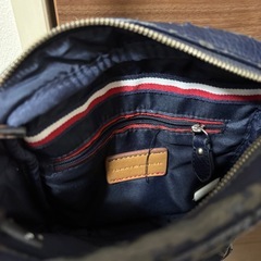 TOMMY 肩掛けショルダーの画像