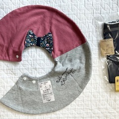 ベビー　スタイ　ソックス　ヘアーバンド　肌着の画像