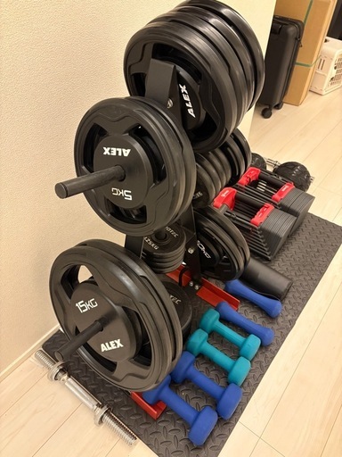 ダンベル、バーベル、プレート、鉄アレイセット