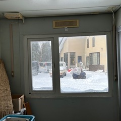 旭川発 スーパーハウス 窓付き ブレーカー付き 事務所 趣味部屋　の画像