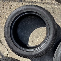 16インチ　スタッドレスタイヤ　4本の画像