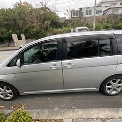 トヨタ　アイシス　の画像