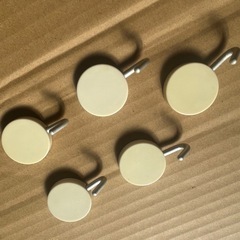 無印良品　フック付きマグネット⑤個セットの画像