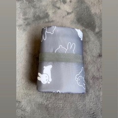 折りたたみ式おむつ替えマットの画像