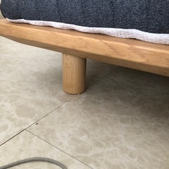 無印良品大人気すのこベッドフレーム！ヘッド付き＋マットレス定価198,000円の画像