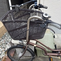 自転車チャイルドシート付き(電動ではありません)の画像