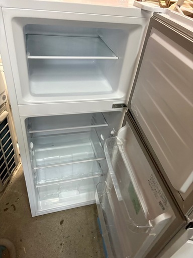 【売約済み】ハイセンス　冷蔵庫　HR-B12E2W 2022年製　中古品