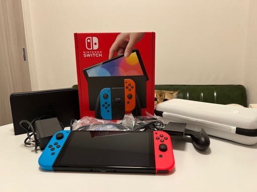 Nintendo Switch 有機ELモデル ネオンブルー ネオンレッド 完品 動作確認済み
