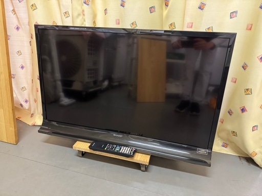 SHARP シャープ⭐️テレビ　TV?40型　LC-40J9