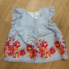 80サイズ女の子服《X-girl・Bebe等の画像