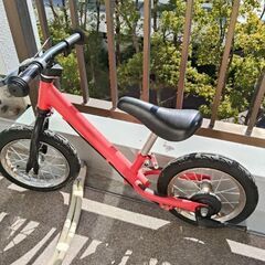 キックバイク、車輪から車輪まで56センチの画像