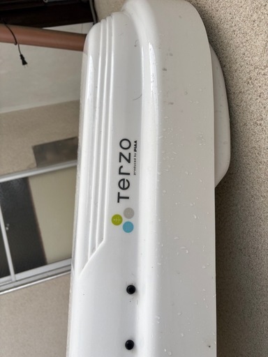 商談中。
20%値引きしました。TERZO　ルーフボックスEA429FW