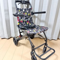 PIPIBEAR 車椅子 介助式車いす 折畳み 軽量 コンパクトの画像