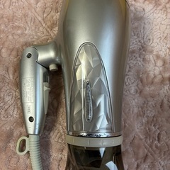 美品✨ KOIZUMI コイズミ ヘアドライヤー KHD-9110の画像