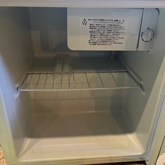 Abitelax アビデラックス 小型冷蔵庫 AR-521 46L 2022年製の画像