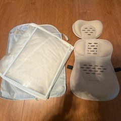 コンビ　ベビーカー　ディズニーデザイン　収納バッグ、レインカバー、バギーボードなどオマケ多数！   の画像