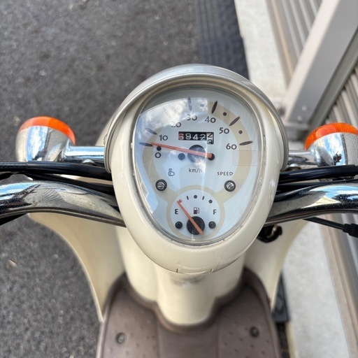 4487.お洒落可愛い　スクーピー　バッテリー、シート、オイル新品　千葉県柏市　即日配送、自走引き取りも可能