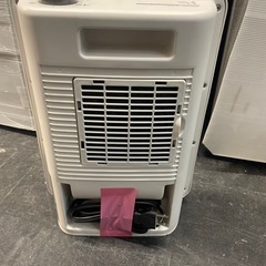 【中古】電気ヒーター　最大1200w  人感センサー対応【E0209IB】の画像