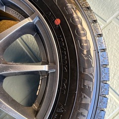 トヨタアクアスタッドレスタイヤホイール4本セット175/70R14の画像