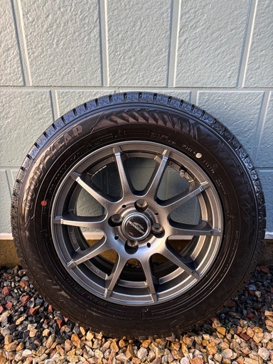 最終値下げ‼️トヨタアクアスタッドレスタイヤホイール4本セット175/70R14