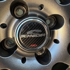 トヨタアクアスタッドレスタイヤホイール4本セット175/70R14の画像