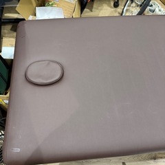 【美品】電動昇降 マッサージベッド ワールドジェイビー ブラウン フットパネル式 施術台 エステ・整体の画像
