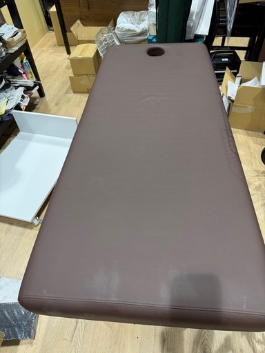 【値下げしました】電動昇降 マッサージベッド ワールドジェイビー ブラウン フットパネル式 施術台 エステ・整体