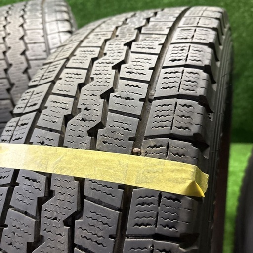 205/75R16 113/111L LT 4本　20年製　ダンロップ　ウインターMAXX LT03 溝7.5〜8.0 エルフ　キャン