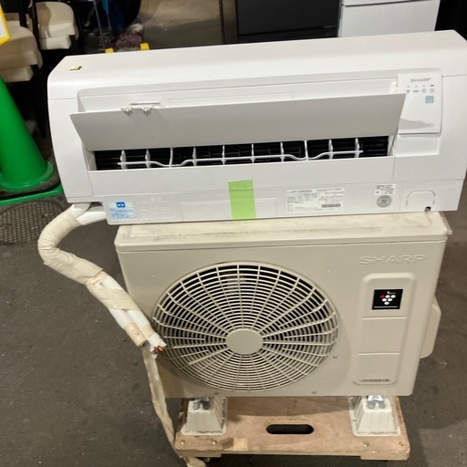 A2602-0426 SHARP ルームエアコンAY-22SVE4 2024年製　100V リモコンあり　10畳用
