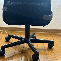 デスクチェアの画像