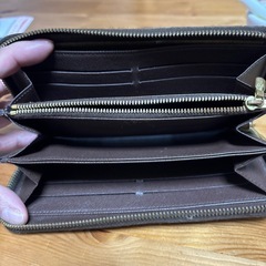 ルイヴィトンダミエ財布の画像