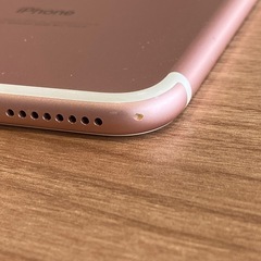 iPhone 7 Plusのローズゴールド、大容量256GBの画像