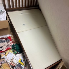 高級ダブルベッドの画像