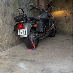 イントルーダー LC250の画像