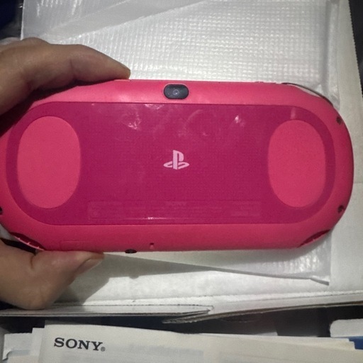SONY PlayStation Vita PCH-2000 本体 