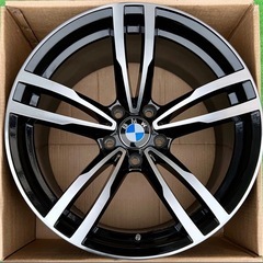 BMW ホイール 19インチ（4本）　タイヤ付きの画像