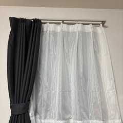 ニトリ カーテン一式まとめ売り（掃き出し窓＋小窓）の画像