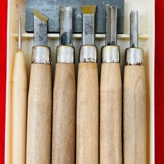 甚五郎 じんごろう 彫刻刀セット 8本 切り出し刀 平刀 丸刀 三角刀昭和レトロの画像