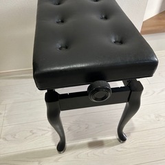 ピアノ椅子
の画像