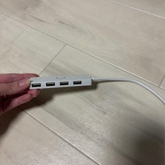 USBハブ 4ポートの画像