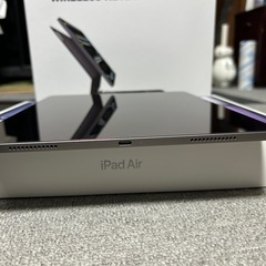 iPad Air13インチ256GB M3 純正Apple pencilとキーボード付きの画像