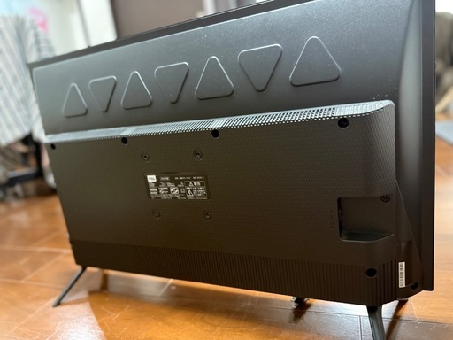 32インチ 薄型テレビ TCL

